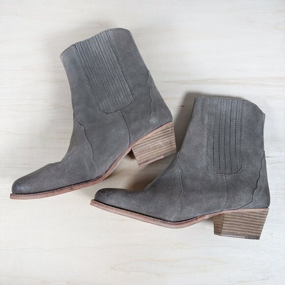 Free People Gray Taupe Frontier‎ Western Boot Women's size 7.5/ 38 EU Suede - Picture 1 of 10